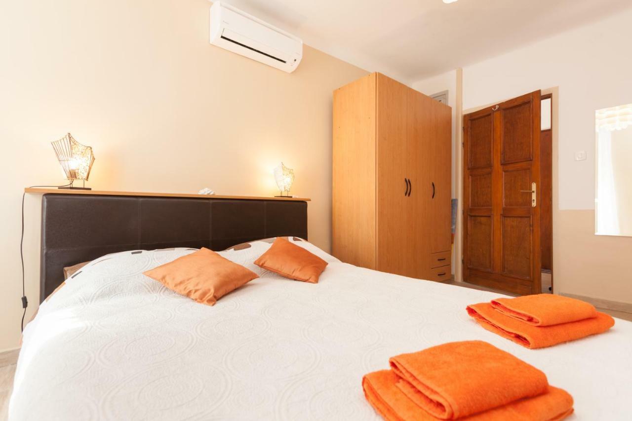 Nice Apartment In The City Center Rovinj Eksteriør billede