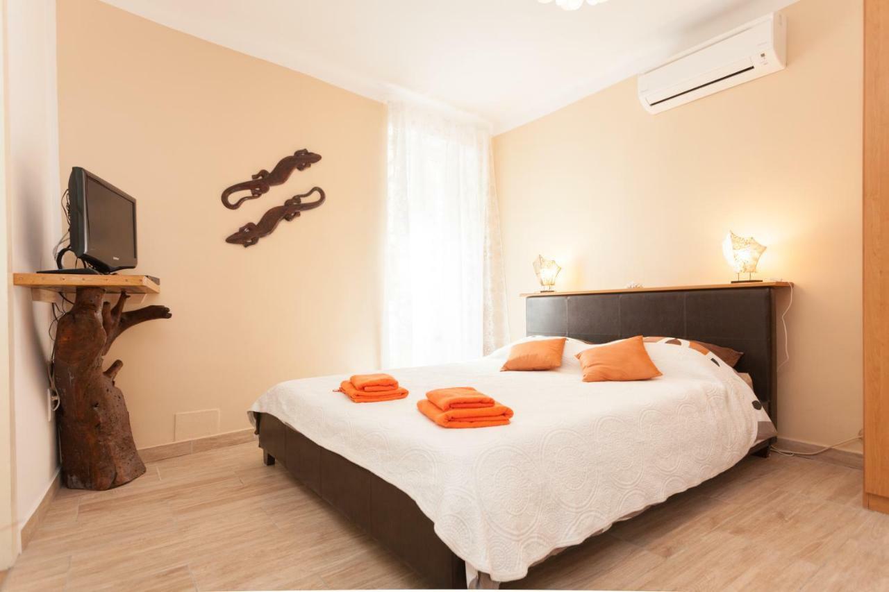 Nice Apartment In The City Center Rovinj Eksteriør billede